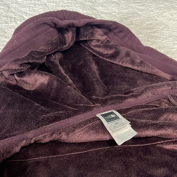 The North Face Quilted Full Zip Jacket - Picture 6 of 6